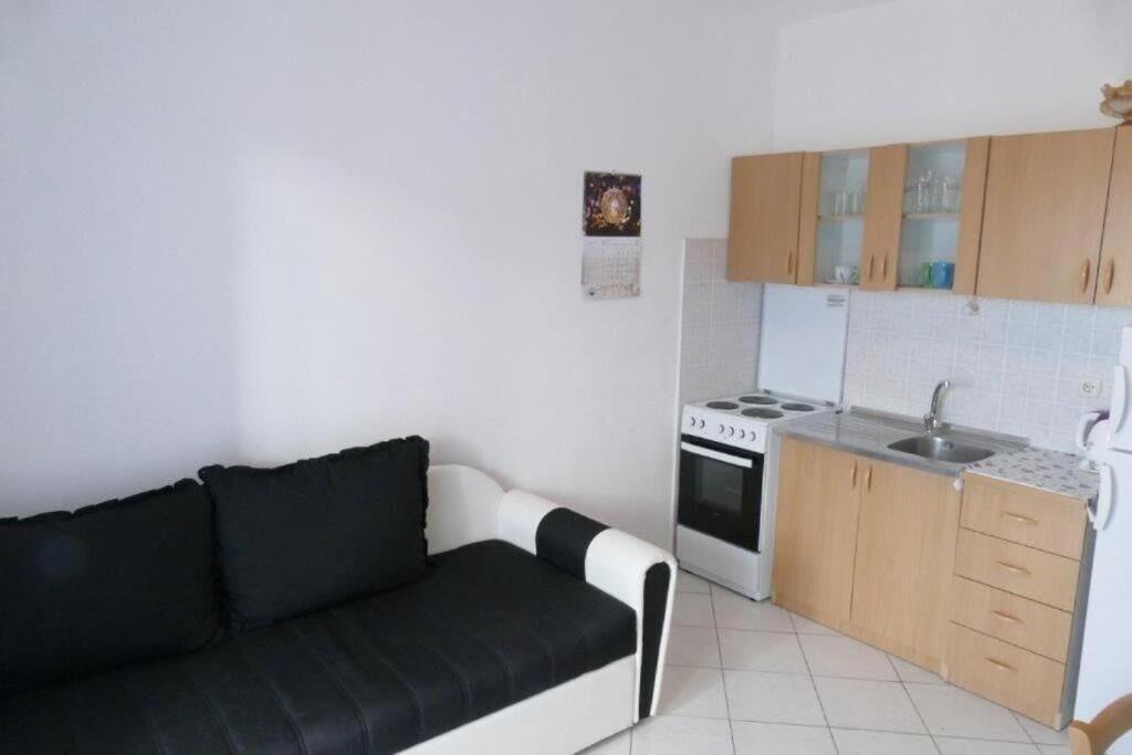 Apartments Jasmin Barbat na Rabu Εξωτερικό φωτογραφία