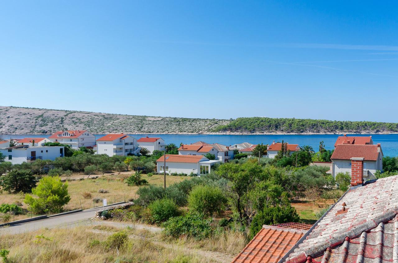 Apartments Jasmin Barbat na Rabu Εξωτερικό φωτογραφία