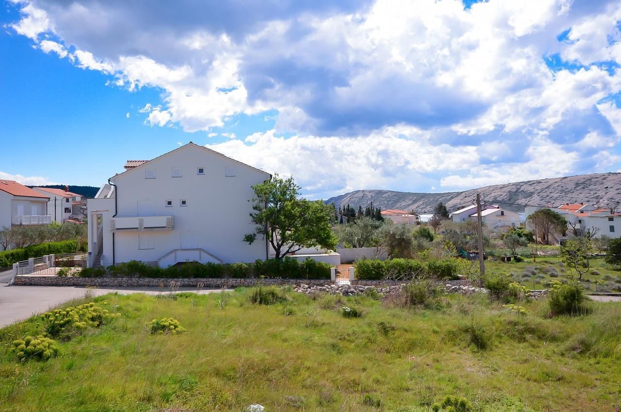 Apartments Jasmin Barbat na Rabu Εξωτερικό φωτογραφία
