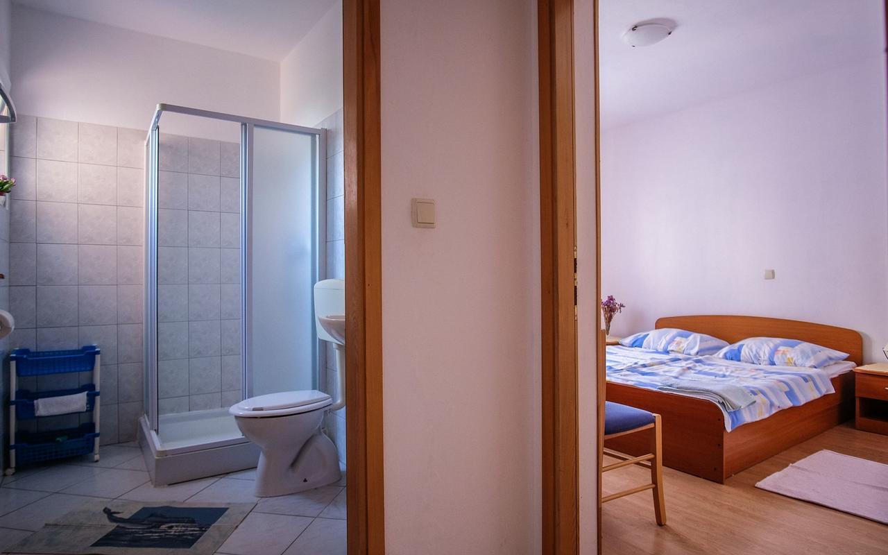 Apartments Jasmin Barbat na Rabu Εξωτερικό φωτογραφία