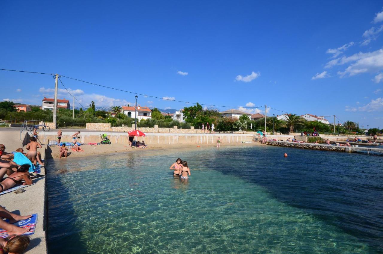 Apartments Jasmin Barbat na Rabu Εξωτερικό φωτογραφία